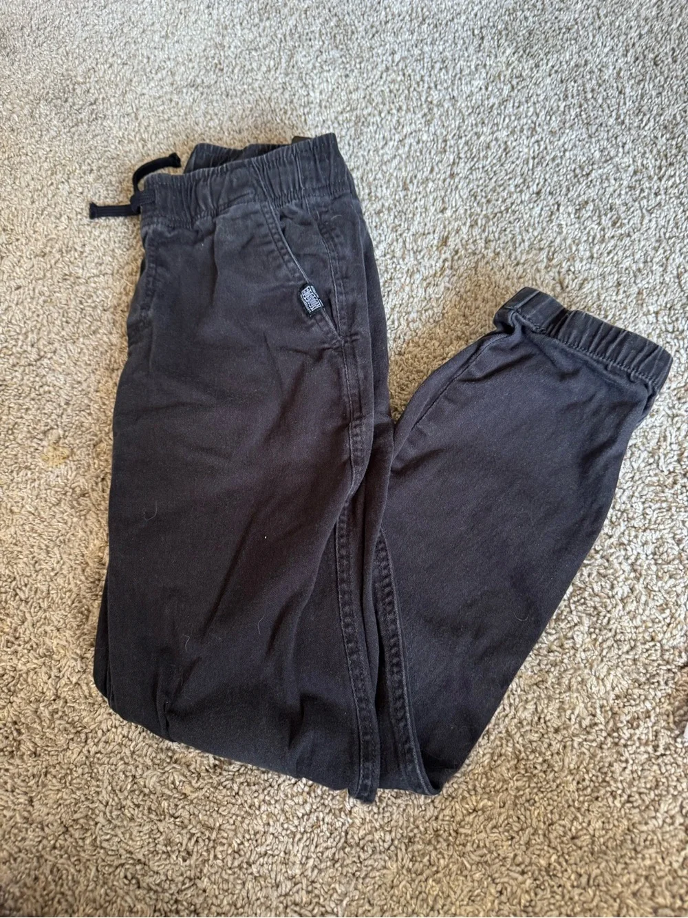 Boys Size 8 - Black H&M Jeans- Oshkosh blue collared & White undershirt